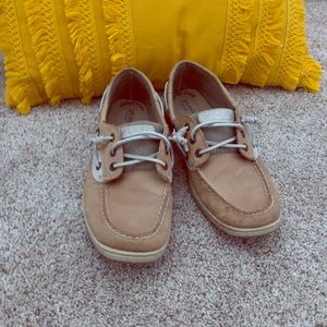 sperry shoes